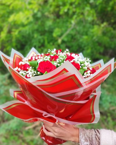 12 Red Roses